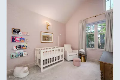 3653 N Bosworth Avenue, Chicago, IL 60613 - Photo 21
