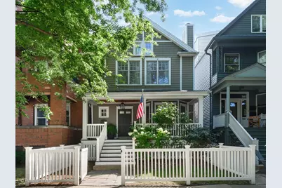 3653 N Bosworth Avenue, Chicago, IL 60613 - Photo 1