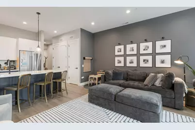 2423 W Fullerton Avenue #3A, Chicago, IL 60647 - Photo 3