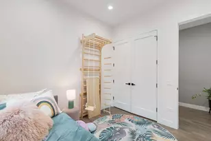 2423 W Fullerton Ave, Chicago, IL 60647 - Photo 17