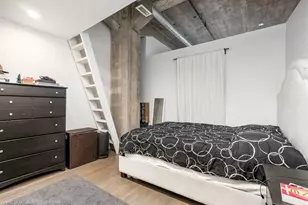 210 S Desplaines St, Chicago, IL 60661 - Photo 9