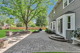2045 Somerset Ln, Wheaton, IL 60189 - Photo 49
