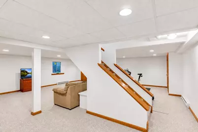 2045 Somerset Lane, Wheaton, IL 60189 - Photo 39