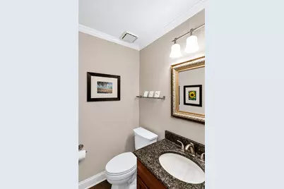 2045 Somerset Lane, Wheaton, IL 60189 - Photo 21