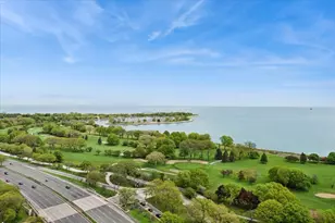 3900 N Lake Shore Dr, Chicago, IL 60613 - Photo 19