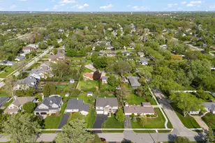 1711 Driving Park Rd, Wheaton, IL 60187 - Photo 35