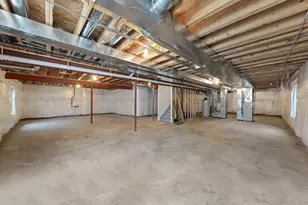 1711 Driving Park Rd, Wheaton, IL 60187 - Photo 27