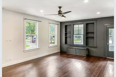 1201 Middlebury Lane, Wilmette, IL 60091 - Photo 7