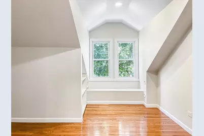 1201 Middlebury Lane, Wilmette, IL 60091 - Photo 29