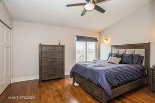 546 E Windgate Ct, Arlington Heights, IL 60005 - Photo 9