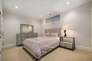 2140 N Clifton Ave, Chicago, IL 60614 - Photo 33