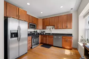 3104 W Leland Ave, Chicago, IL 60625 - Photo 5