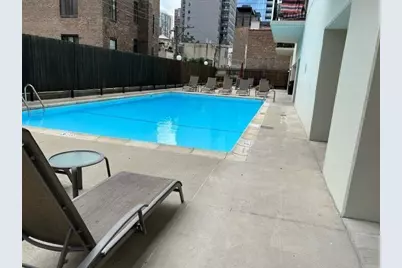 71 E Division Street #1601, Chicago, IL 60610 - Photo 15