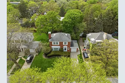 6822 N Kenton Avenue, Lincolnwood, IL 60712 - Photo 21