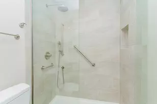 1410 Pebblecreek Dr, Glenview, IL 60025 - Photo 19