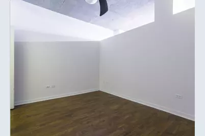 700 N Larrabee Street #1704, Chicago, IL 60654 - Photo 21