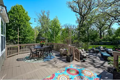 5607 Hillcrest Road, Downers Grove, IL 60516 - Photo 39