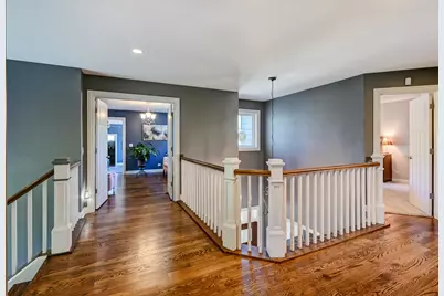 5607 Hillcrest Road, Downers Grove, IL 60516 - Photo 19