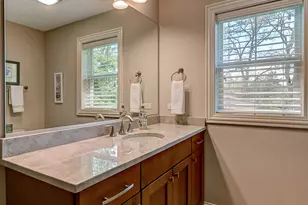 5607 Hillcrest Rd, Downers Grove, IL 60516 - Photo 27