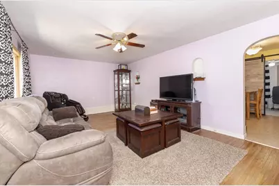 428 E Timber Street, Pontiac, IL 61764 - Photo 5