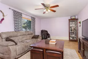 428 E Timber St, Pontiac, IL 61764 - Photo 7