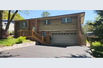 34611 N Iroquois Trail, McHenry, IL 60051 - Photo 1