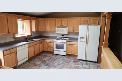34611 N Iroquois Trail, McHenry, IL 60051 - Photo 21