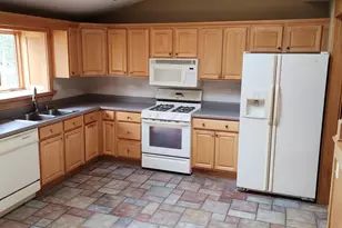 34611 N Iroquois Trail, McHenry, IL 60051 - Photo 21