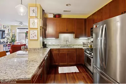 2771 W Francis Place #302N, Chicago, IL 60647 - Photo 7