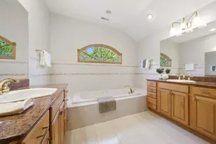 3098 Rosebrook Cir, Westchester, IL 60154 - Photo 25