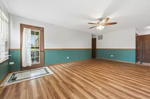472 Elizabeth Dr, Wood Dale, IL 60191 - Photo 5