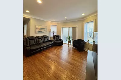 7048 N Damen Avenue #2w, Chicago, IL 60645 - Photo 3
