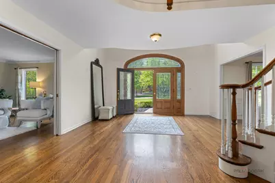 1541 Heritage Court, Lake Forest, IL 60045 - Photo 5