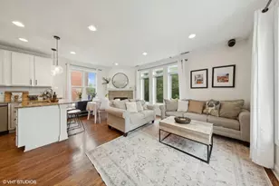 1308 W Fillmore St, Chicago, IL 60607 - Photo 3