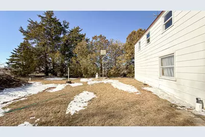 2301 County Road 3300 N, Gifford, IL 61847 - Photo 21