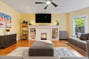 839 W Lakeside Pl, Chicago, IL 60640 - Photo 7