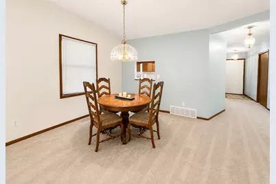2608 38th Street #0, Moline, IL 61265 - Photo 9