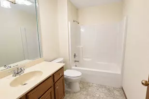 2608 38th St, Moline, IL 61265 - Photo 17