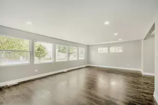 2848 139th Pl, Blue Island, IL 60406 - Photo 5