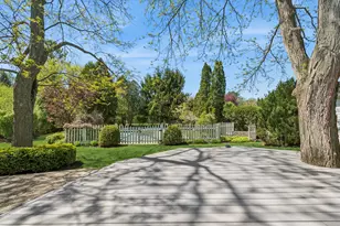 44 W Indian Trl Rd, Barrington, IL 60010 - Photo 23