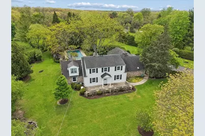 44 W Indian Trail Road, Barrington, IL 60010 - Photo 1