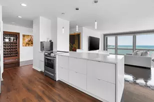 860 N Lake Shore Dr, Chicago, IL 60611 - Photo 17