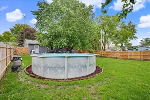 205 N Jefferson St, Mahomet, IL 61853 - Photo 17
