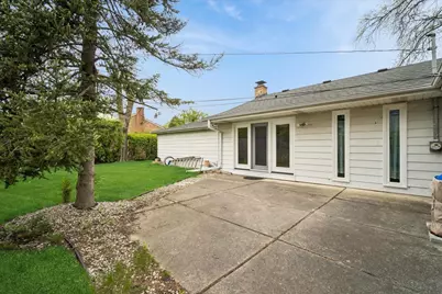 1112 Whitfield Road, Northbrook, IL 60062 - Photo 21