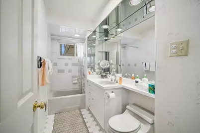1112 Whitfield Road, Northbrook, IL 60062 - Photo 11