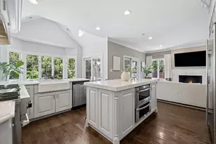 117 W North St, Hinsdale, IL 60521 - Photo 7