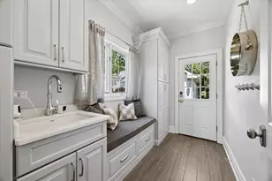 117 W North St, Hinsdale, IL 60521 - Photo 17