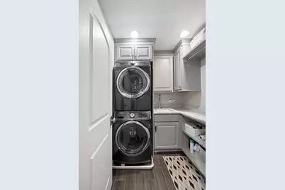 117 W North Street, Hinsdale, IL 60521 - Photo 23