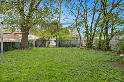 9611 S Oglesby Avenue #0, Chicago, IL 60617 - Photo 3
