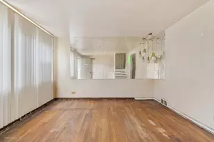 9611 S Oglesby Ave, Chicago, IL 60617 - Photo 5